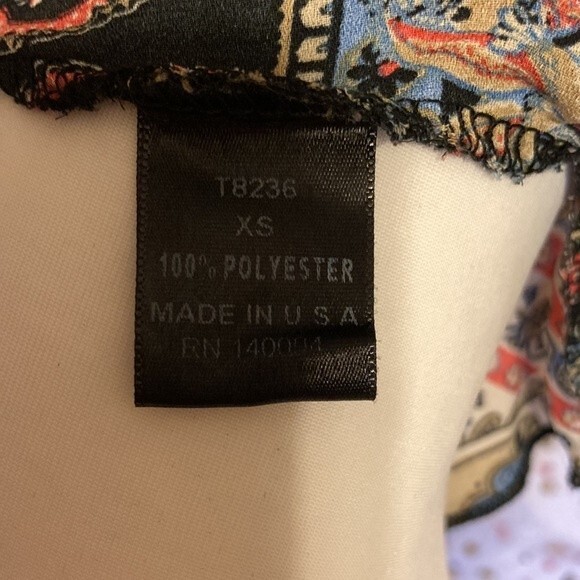 See You Monday women’s paisley print and black fringe sleeved blouse. Boho chic! - Picture 6 of 9